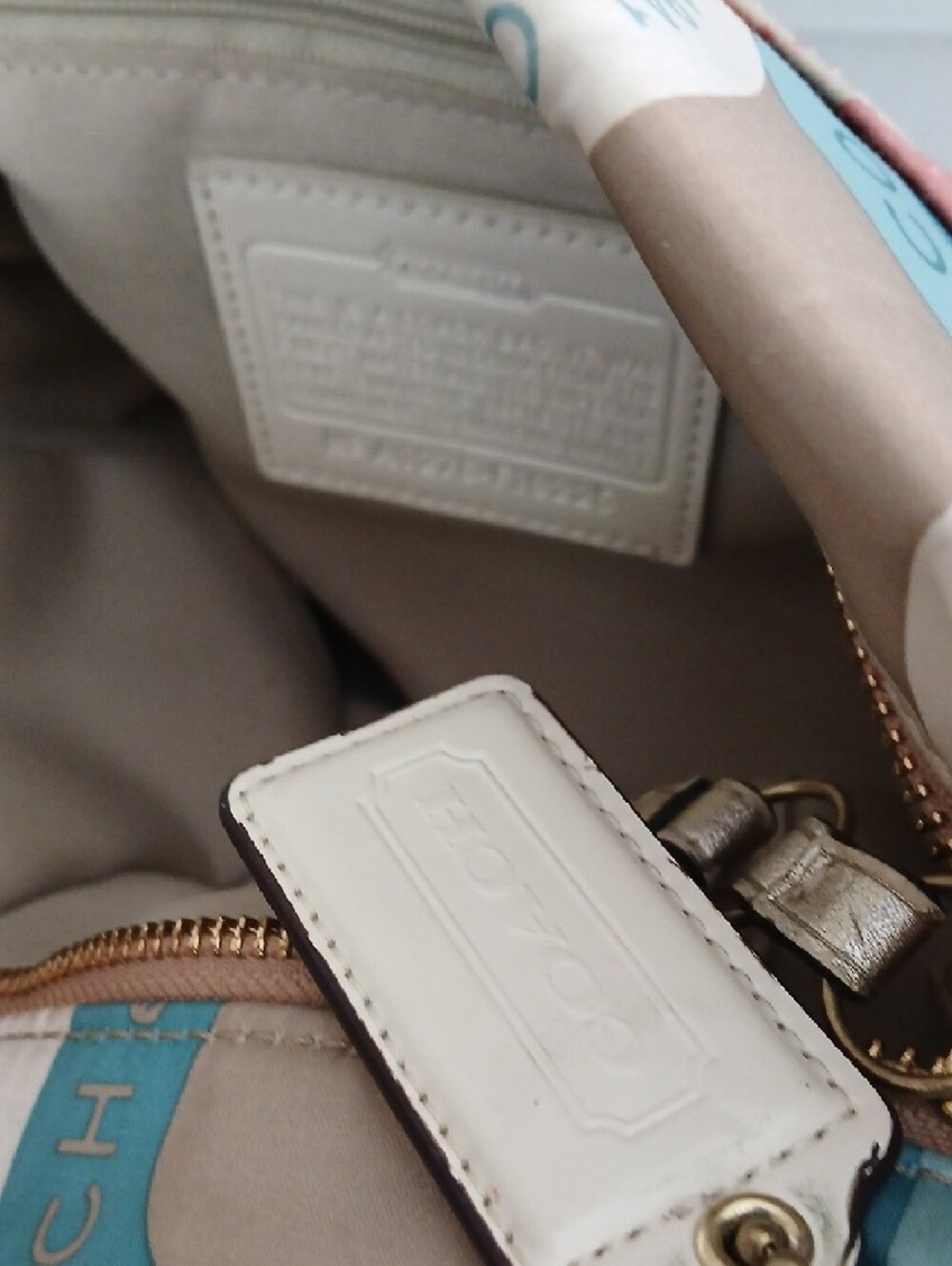 Coach Snaphead Sateen Alexandra crossbody - Picture 7 of 7